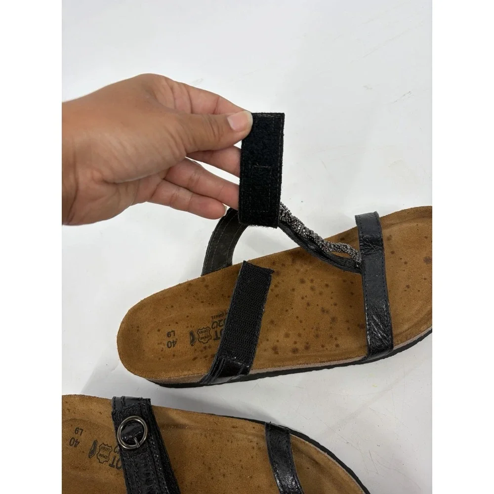 Naot Malibu Black Sandals Size 40 / 9 Leather Rhinestone T-Strap Slide Cork